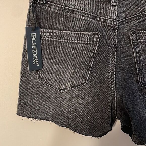 NWT Blank NYC Cutoff Jean Shorts - Washed Black - Picture 6 of 8